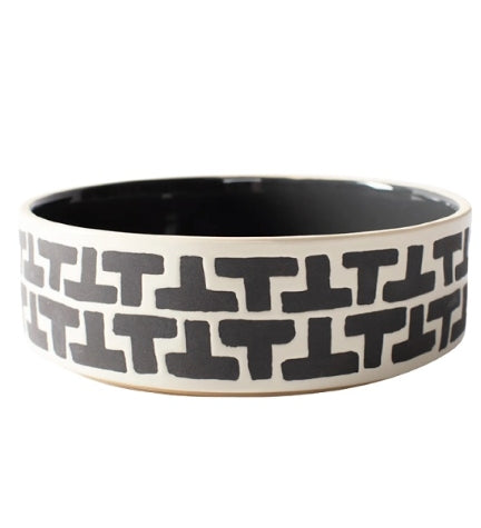 [206112-1] PetShop by Fringe Studio Megan Galante Odette Dog Bowl - BLACK/6.5X2.5